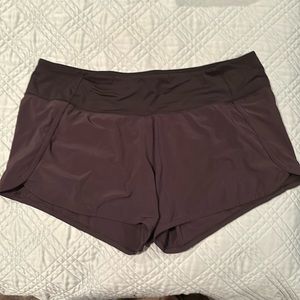 Lululemon • Speedy Shorts